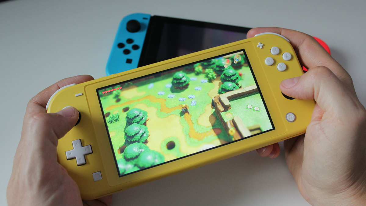 划算——Nintendo Switch Lite 灰色“五星级”便携式游戏机售价 196.25 欧元 (-15%)